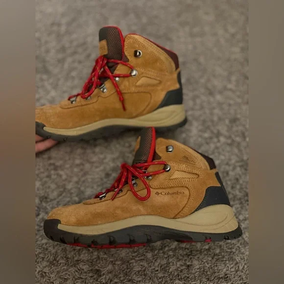 Women’s Columbia Newton Ridge Waterproof Amped Winter Hiking Boots Sz 8.5 - Picture 12 of 15